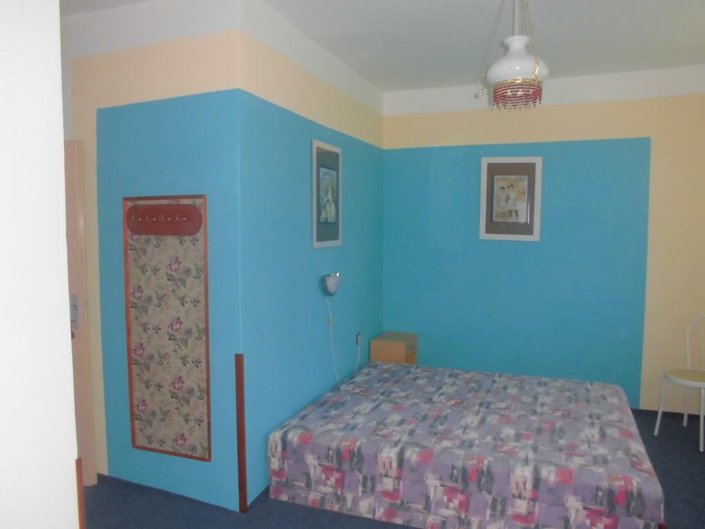 Penzion Laguna Kunratice  Zimmer foto